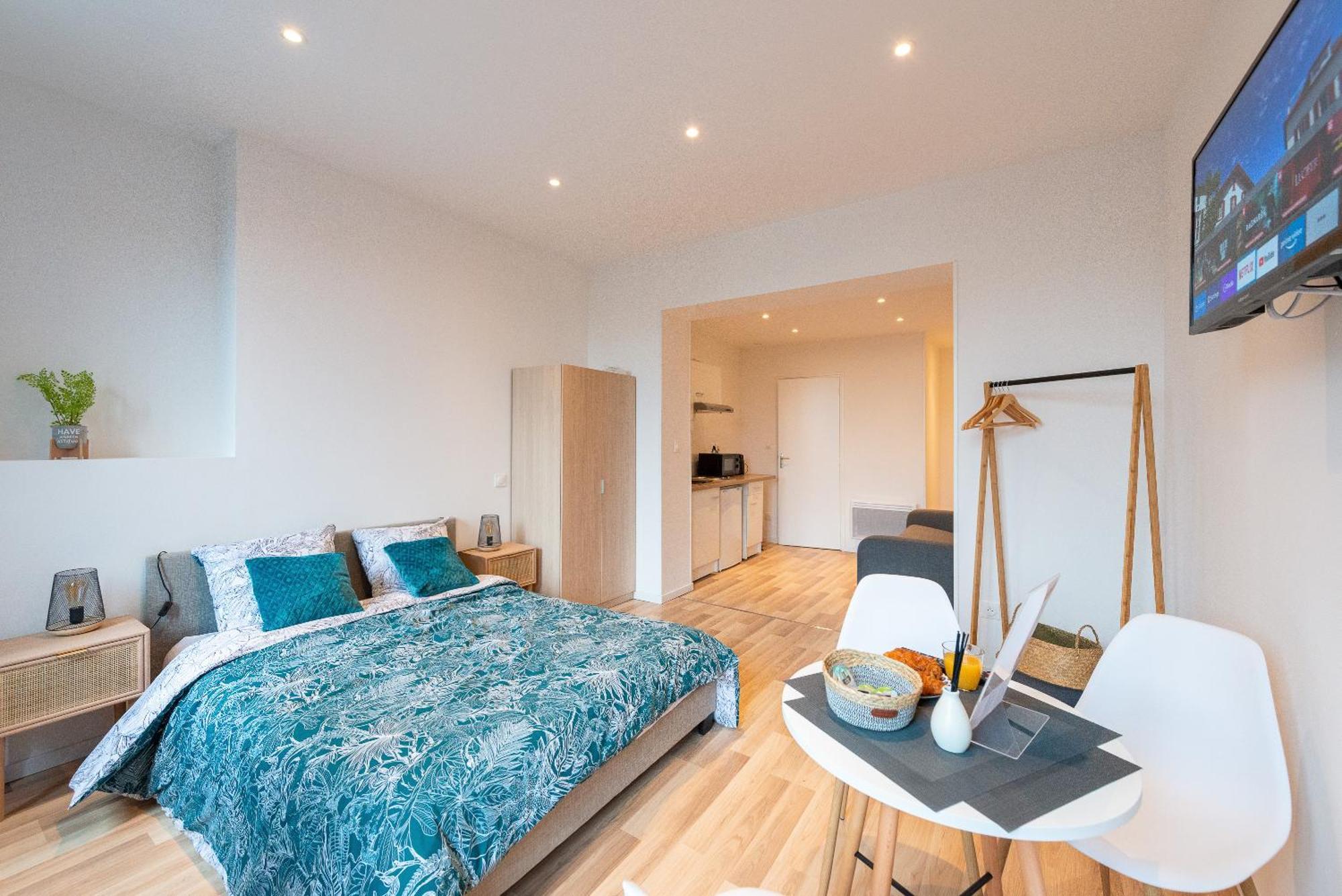 Cosy Location - Confortable, Cosy Et Equipe - Places Gratuites A Proximite Anzin المظهر الخارجي الصورة